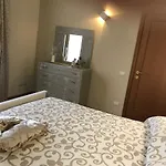 La Camelia Massa e Cozzile